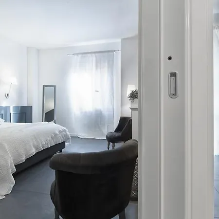 Suite Vogue Visconti Voghera Exterior photo