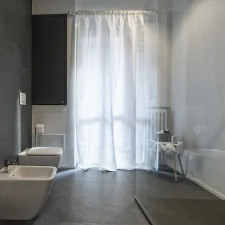 Suite Vogue Visconti Voghera Exterior photo